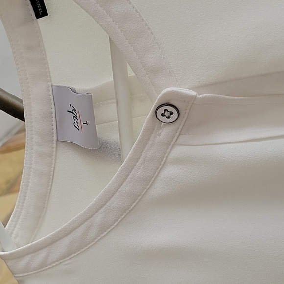 Cabi Flutter Sleeve Blouse Lg - Picture 3 of 5